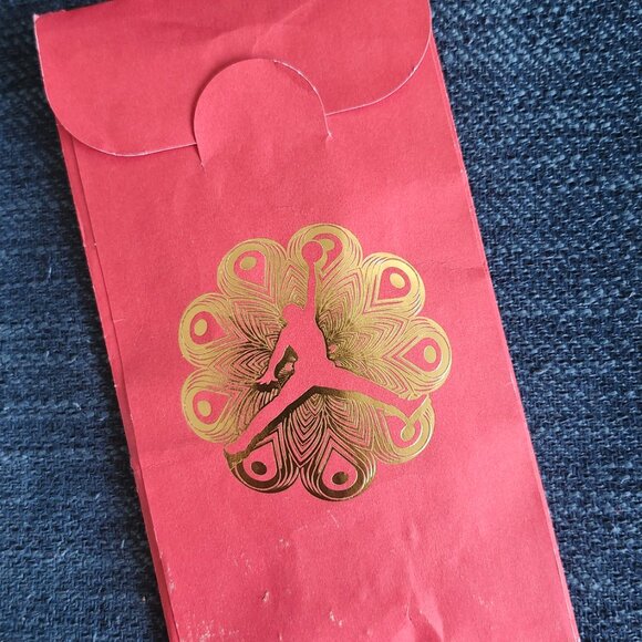 Air Jordan 1 Retro Low OG ‘Year of the Dragon’ - Picture 11 of 16